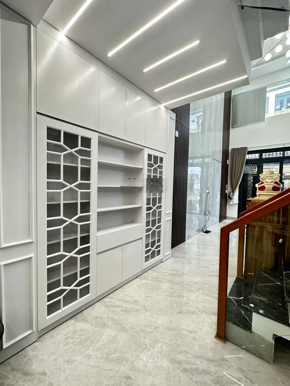 Giá 100% bán nhà mới đường Lê Văn Quới giá 6tỷ2 (4m * 13m) lộ nhựa 7m. Nhà như hình. Sổ hồng riêng