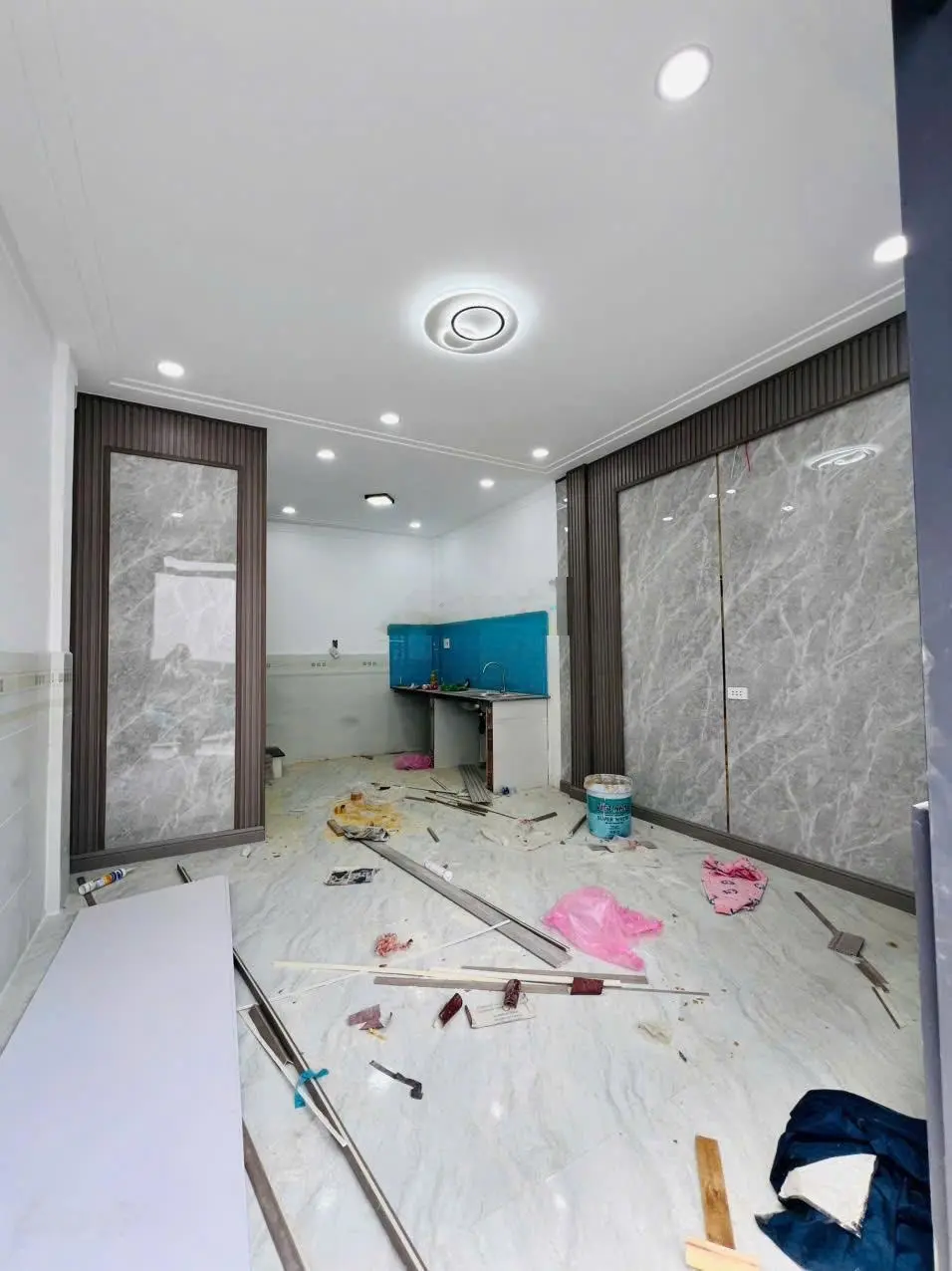 Bán nhà chợ cầu Nguyễn Văn Quá sát Gò Vấp giá 1ty180 TL