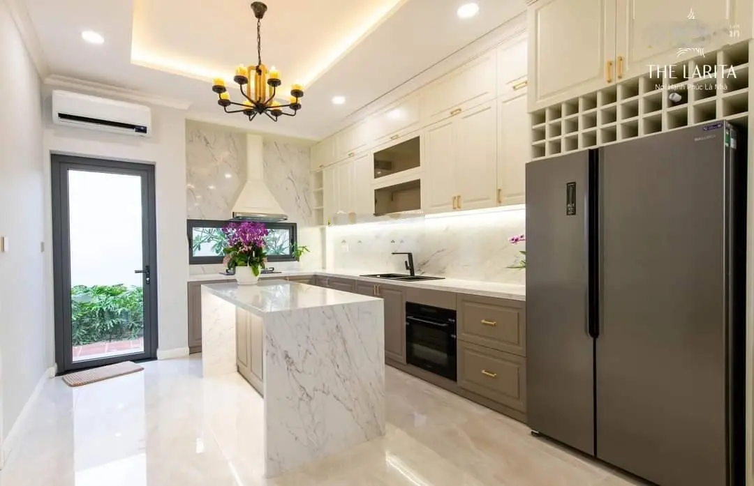 Bán nhà 2 lầu 252m2 The Larita, đang xây dựng. Đối diện trường học mẫu giáo Quốc tế 0903 066 813