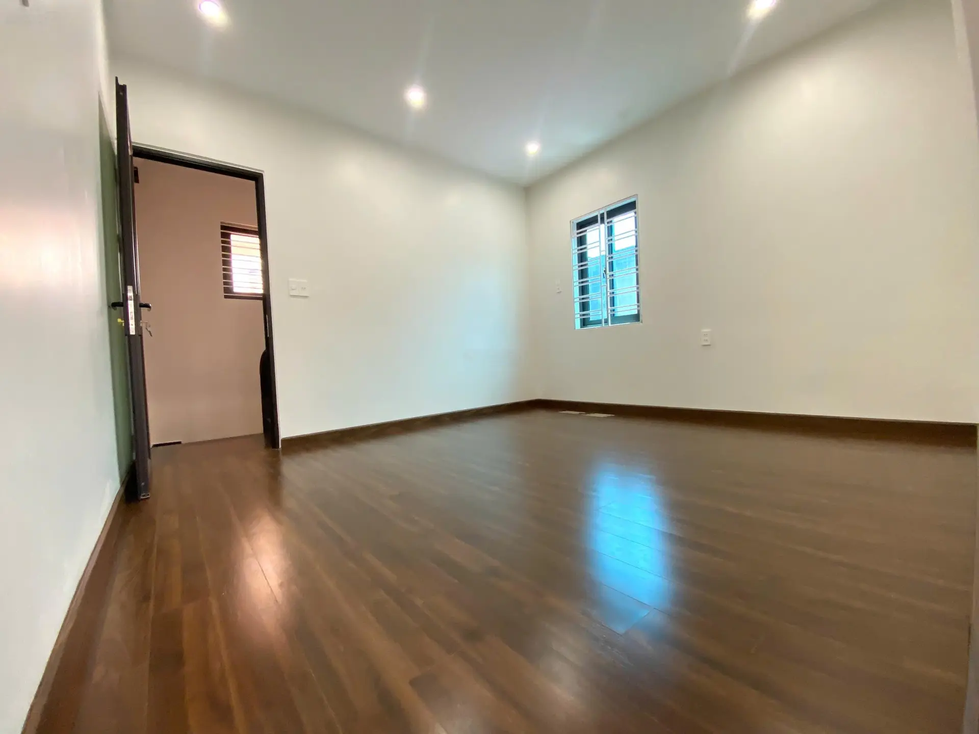Bán nhà bìa đỏ chính chủ mình ngõ 38 An Đà, Quận Ngô Quyền, Hải Phòng