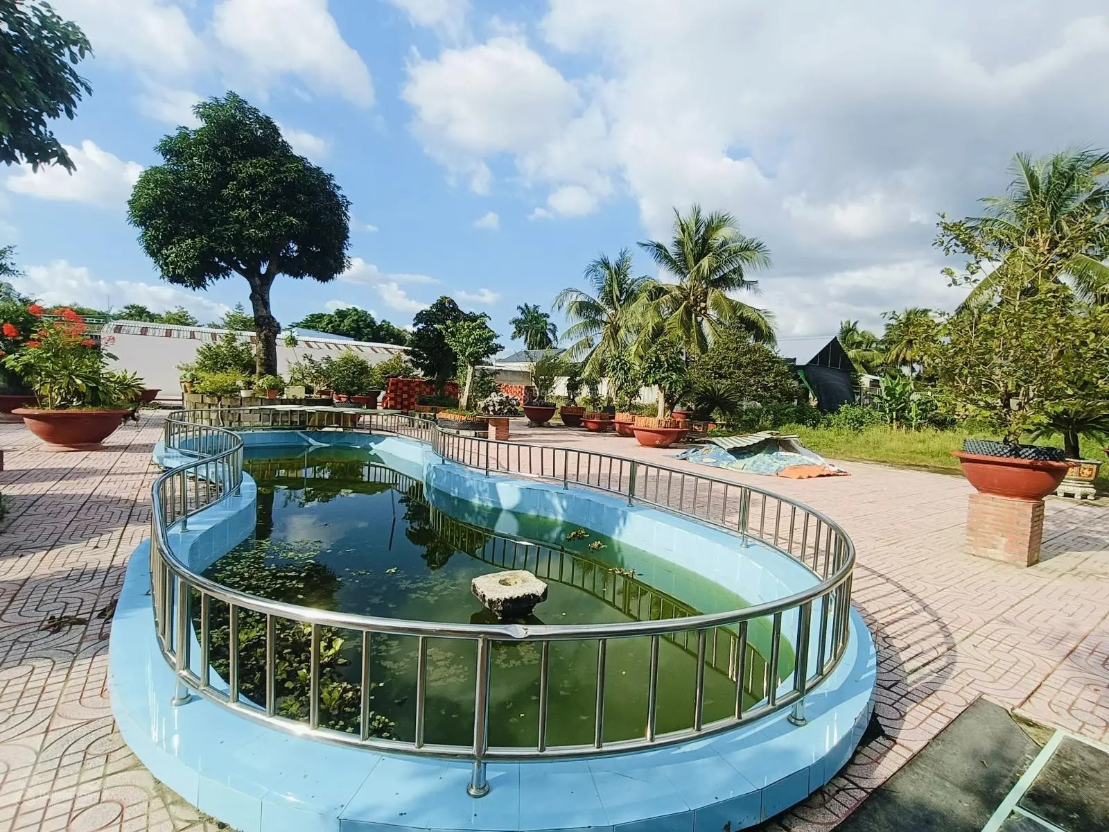 Bán đất DT 3400m2, full thổ cư. Ngay trung tâm hành chính Vĩnh Long, sát UBND, TT Hội Nghị VL