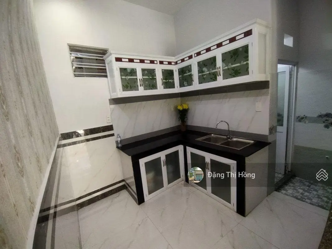 Cần bán gấp nhà đường Lưu Hữu Phước 53m2 ra Võ Văn Kiệt 500m, sổ riêng ,hẻm xe hơi 4m, dân cư đông
