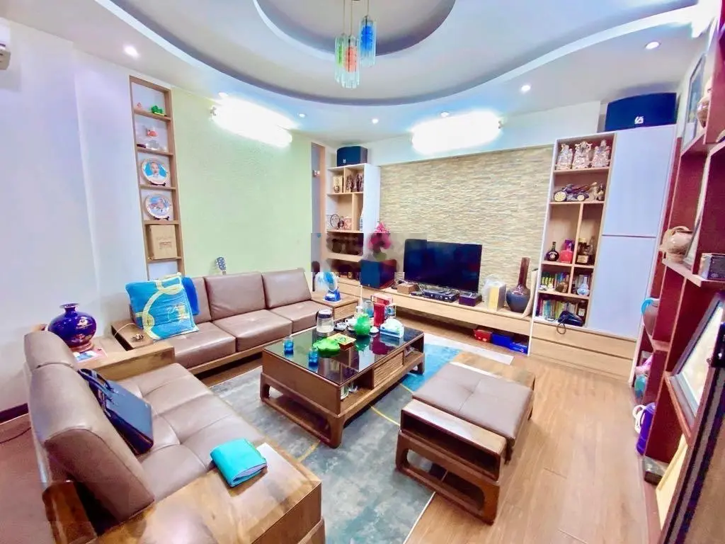 Lõi Ba Đình, Lotte, 54m2 lô góc 6 tầng thang máy, mặt tiền 5.3m nở hậu, 7 chỗ vào nhà - 15.5 tỷ