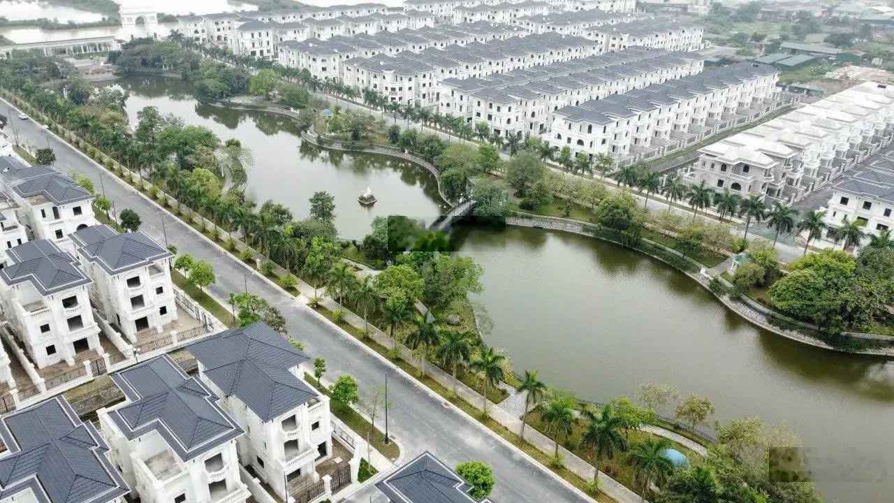 Quỹ căn chuyển nhượng giá tốt nhất 200 - 500m2 từ 70 - 120tr/m2 - đã bàn giao, sẵn HĐMB sang tên