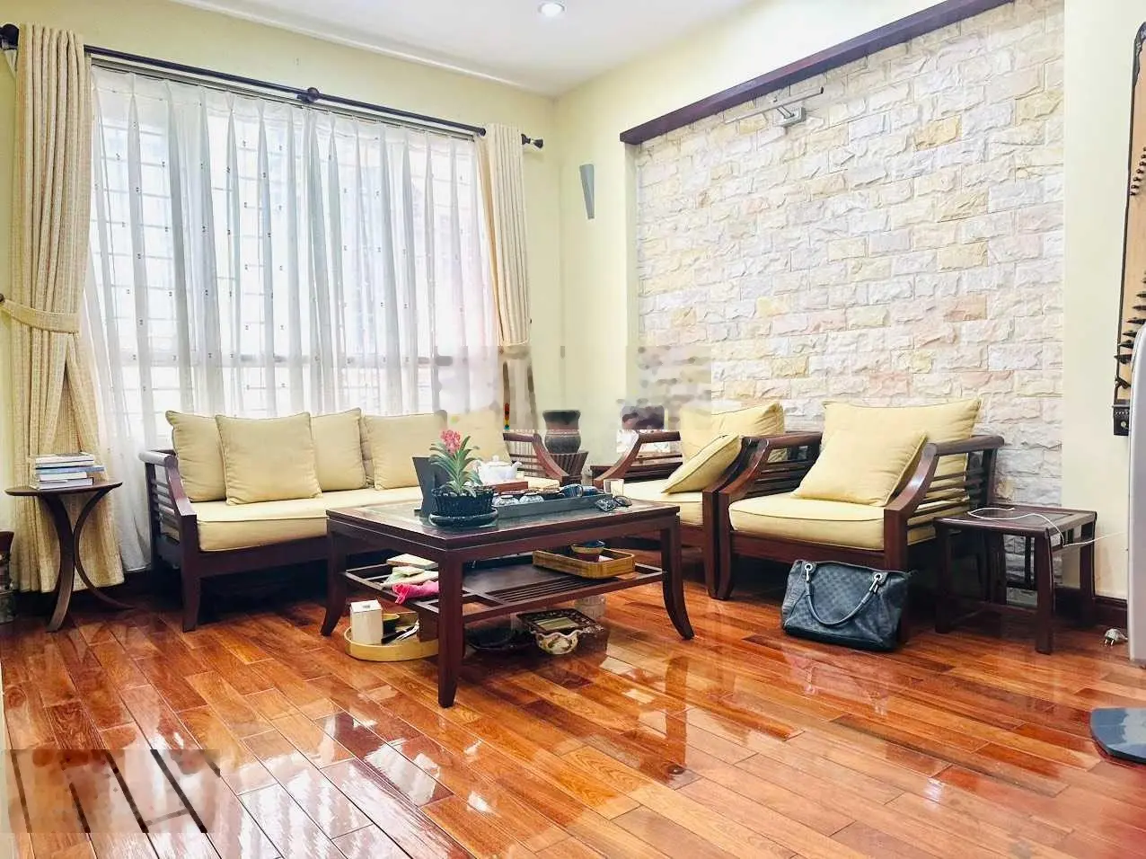 Bán nhà Đội Cấn 2 mặt ngõ thoáng - thông Giang Văn Minh - 40m2 4 tầng MT 4.8 m 9 Tỷ 0394 743 ***