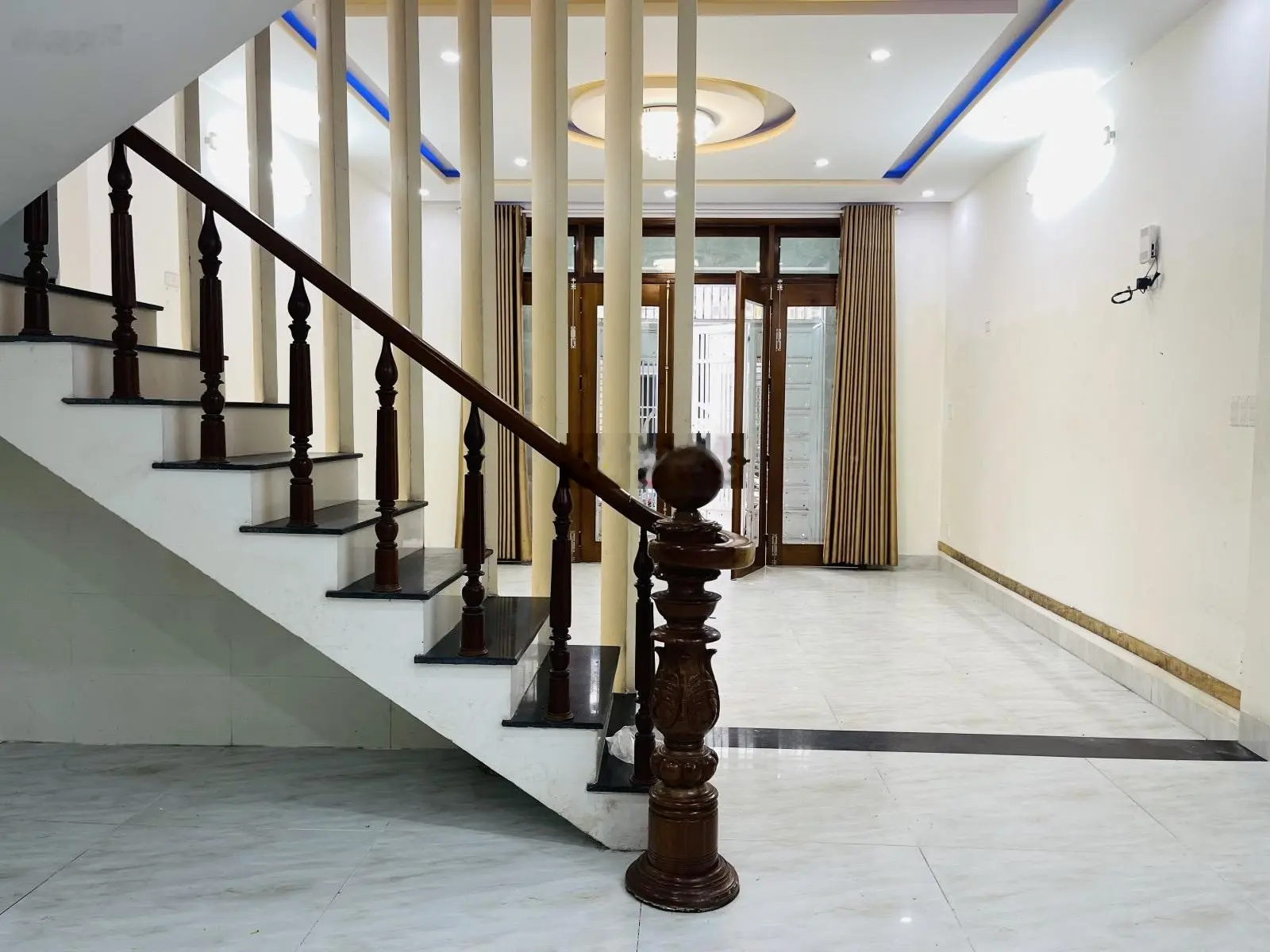 Chủ gấp bán nhà kiệt ô tô phạm cự lượng - trung tâm sơn trà, giá rẻ nhất khu vực