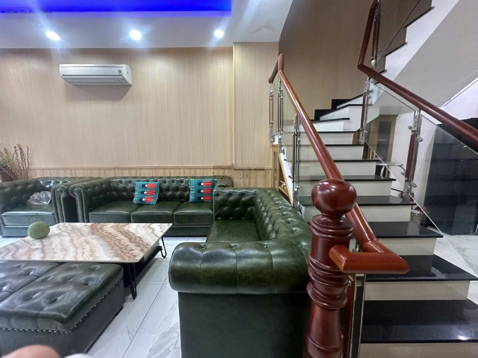 Căn Nhà 3 Tầng Ở Phước Long Nha Trang, Gần Biển Mà Giá Lại Rẻ