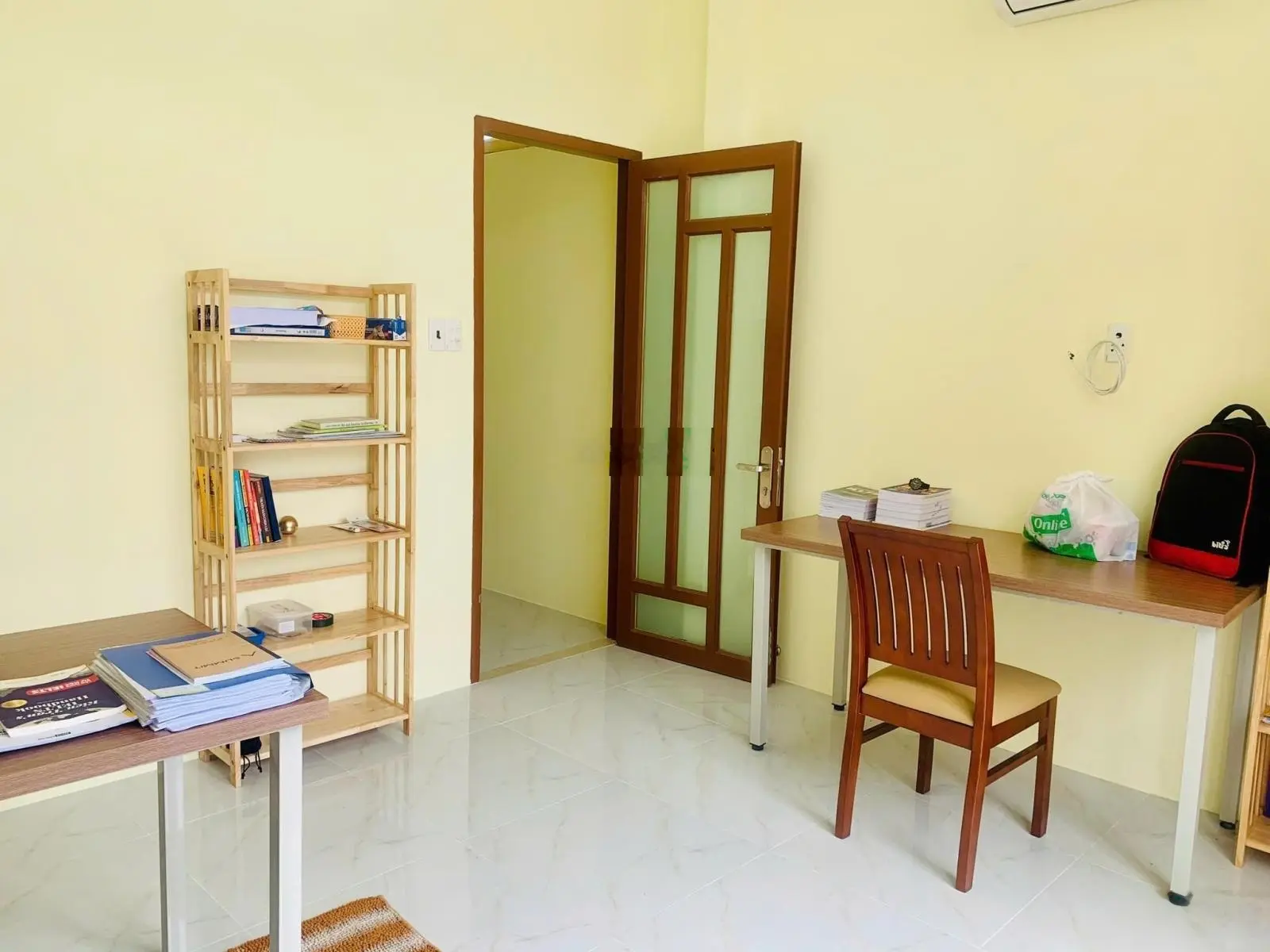 Nhà đẹp Nguyễn Văn Đậu - Q. Bình Thạnh cực sốc - 52,6m2 giá 3 TỶ 27O (CTL). đang cho thuê 16tr/th