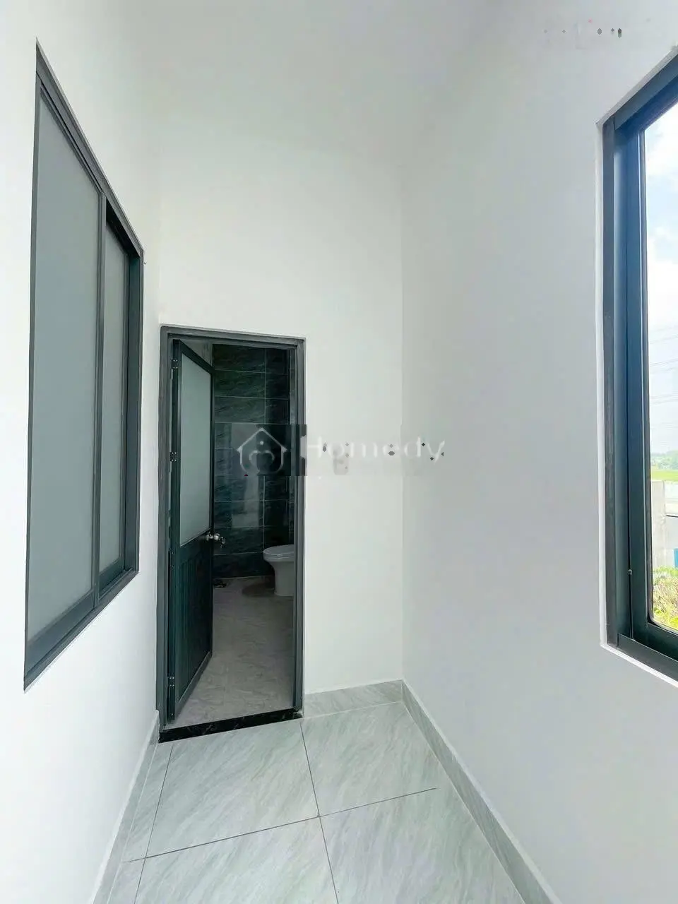 Chủ cần tiền giảm giá sốc 200tr bán nhà lầu giấp đường Đồng Khởi