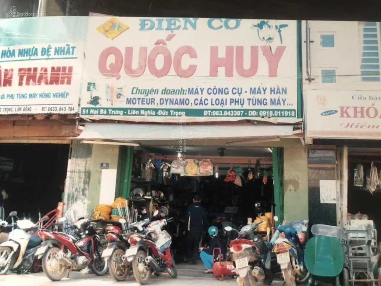 Bán nhà mặt phố chính chủ, nằm ngay trung tâm thị trấn Liên Nghĩa 85m2