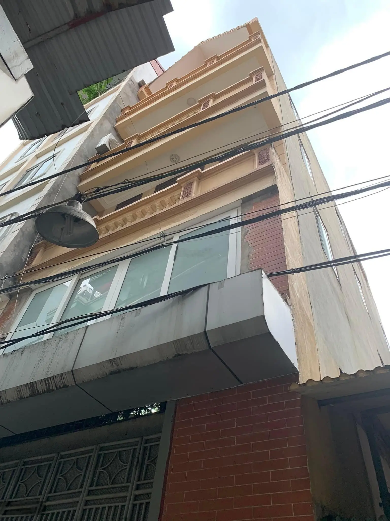 Bán nhà 58m2, 5 Tầng, Mt 4.5m. Ô tô, Ngõ thông, Kinh doanh. Giáp Ngoại Giao Đoàn, Xuân La. 12.5 Tỷ