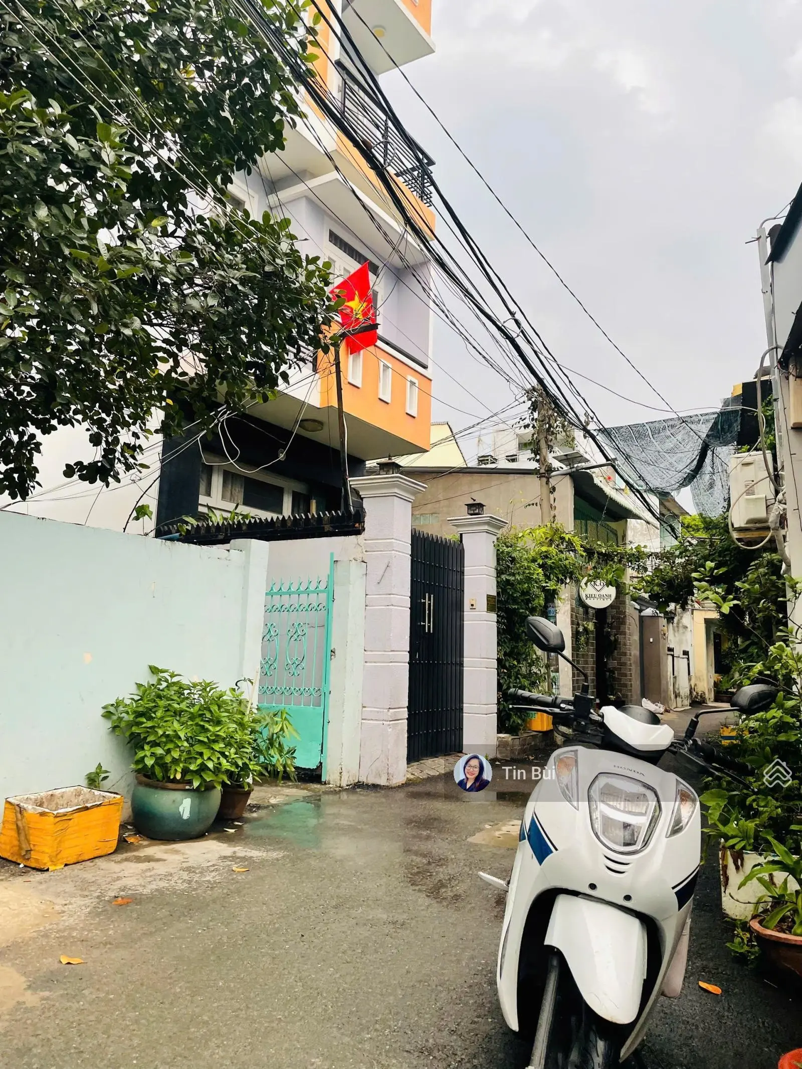 Bán nhà 4 tầng mới cứng, DTS 244m2 - 7.4 tỷ, HXH quay đầu gần Đỗ Xuân Hợp - đối diện Global City