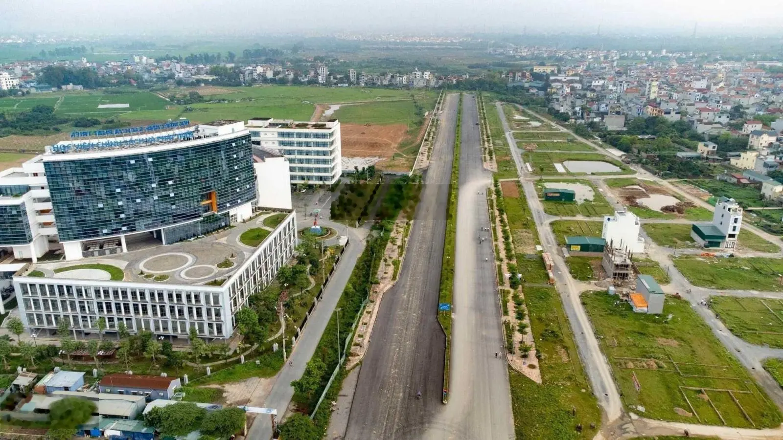 Chính chủ bán 100m2 đất DV an thượng mặt đường đôi liên khu 8 đối diện trường học viện Chính Sách