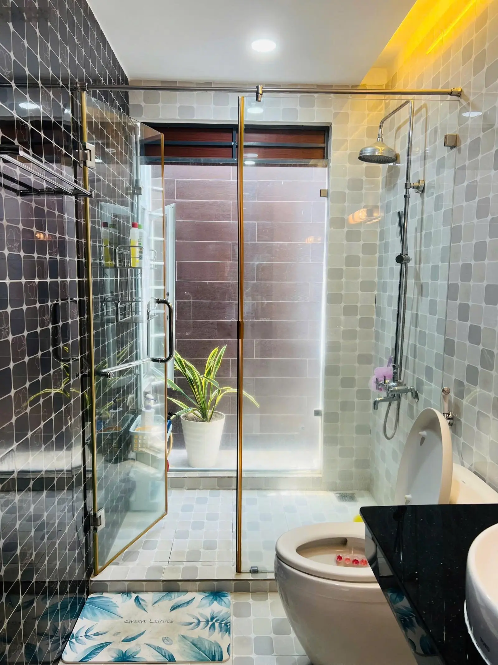 Cần bán nhanh nhà tâm huyết mặt tiền kinh doanh khu đô thị vĩnh điềm trung - nha trang