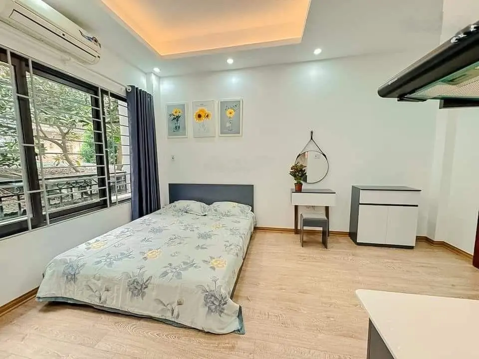Bán Gấp nhà Dòng tiền siêu hiếm Cầu Giấy 47m2 x 5 tầng mới 10 phòng khép kín FULL nội thất