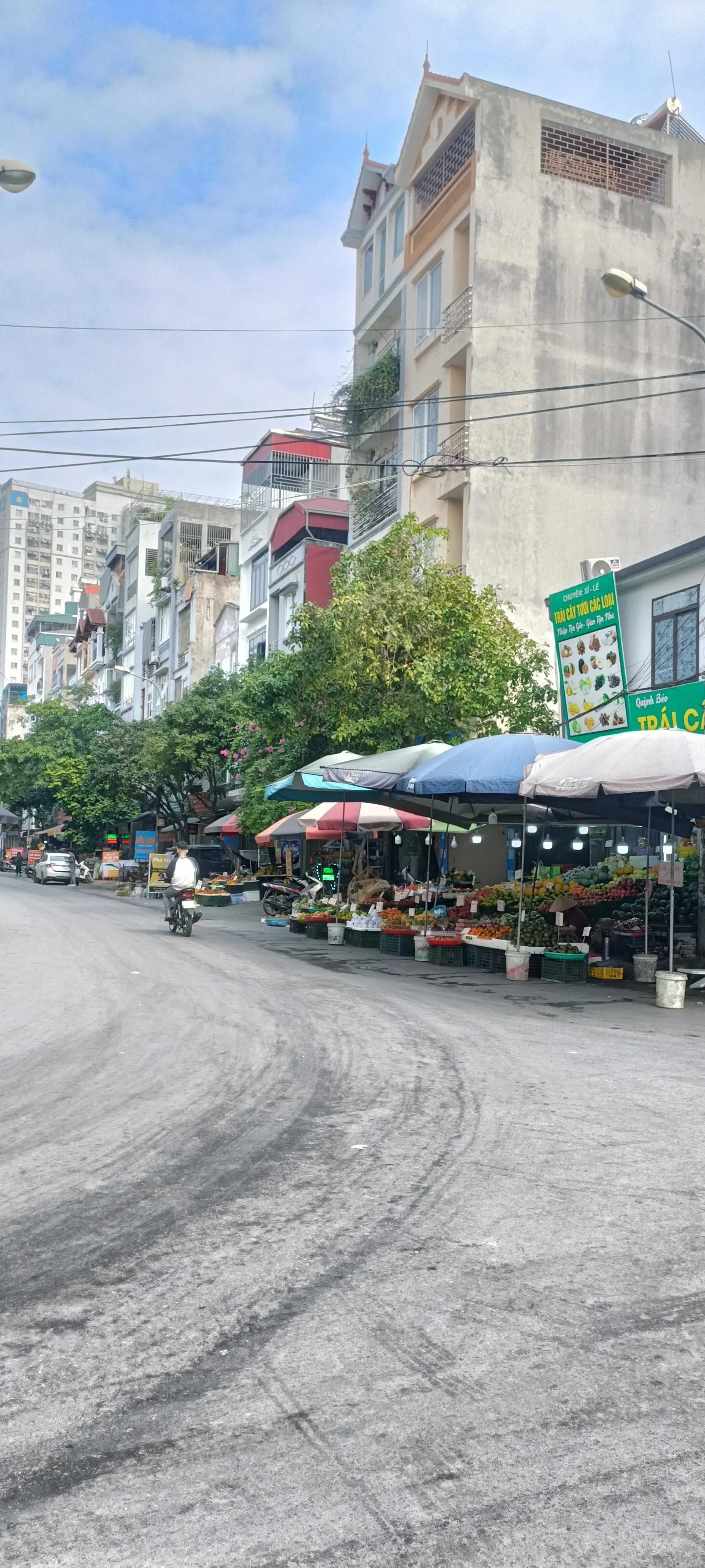 Chợ Bông Đỏ Ngô Thì Nhậm, Hà Đông, 52m2, 6T thang máy giá 13.2 tỷ lô góc, ô tô đỗ cửa. Kinh doanh