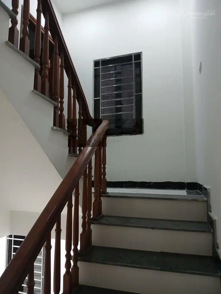 Nhà Phú Đô - tt Mỹ Đình căn 35M2 - 5 tầng rộng rãi - ngõ 3 gác - giá 6,1 Tỉ có bớt.