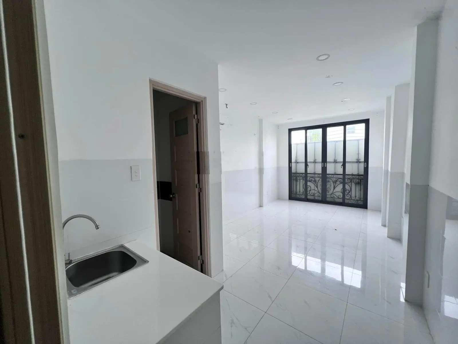 Chủ kẹt bán gấp nhà Minh Phụng Q. 6, 48m2 gần chợ Giá 1 tỷ 360