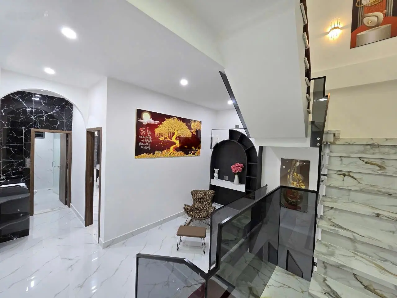 Bán siêu phẩm thiết kế Luxury, full nội thất hiện đại, cách biển 500m, sân ô tô. LH 0937 894 ***