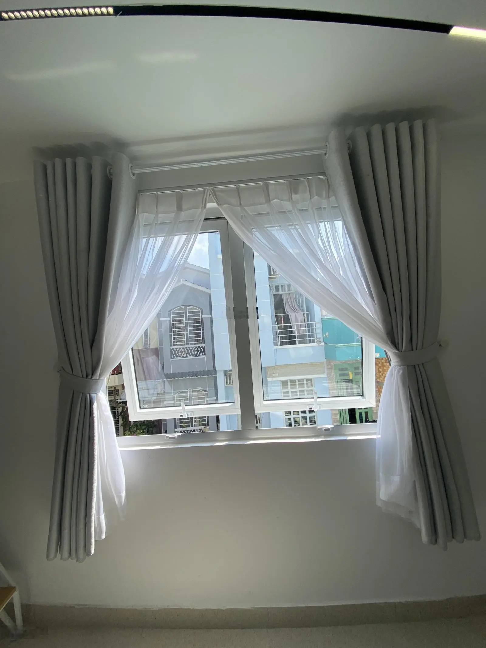 CHDV 3 tầng, 162m2 - ngang 6m, công nhận đủ, TN 60tr/th, cạnh Phú Mỹ Hưng, Quận 7