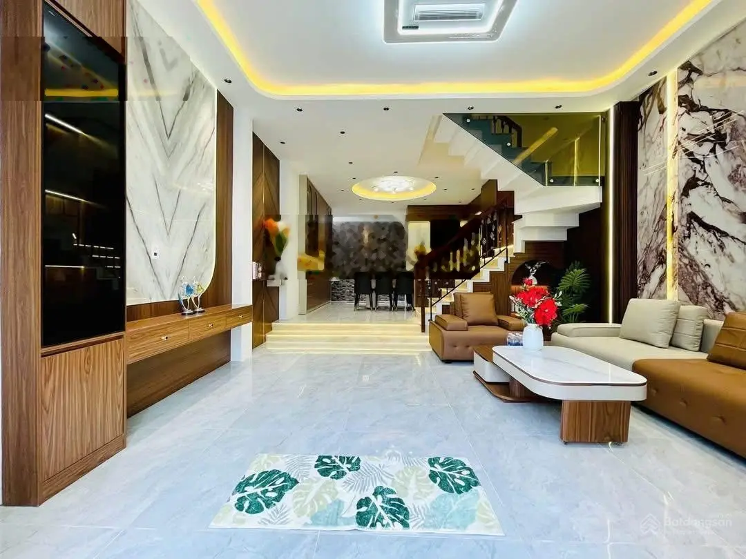 Cần tiền, bán gấp, nhà Quận 2 Nguyễn Văn Kỉnh, 60m2 (4PN 5WC), Hẻm 5m, SHR, Chuẩn Pháp Lí