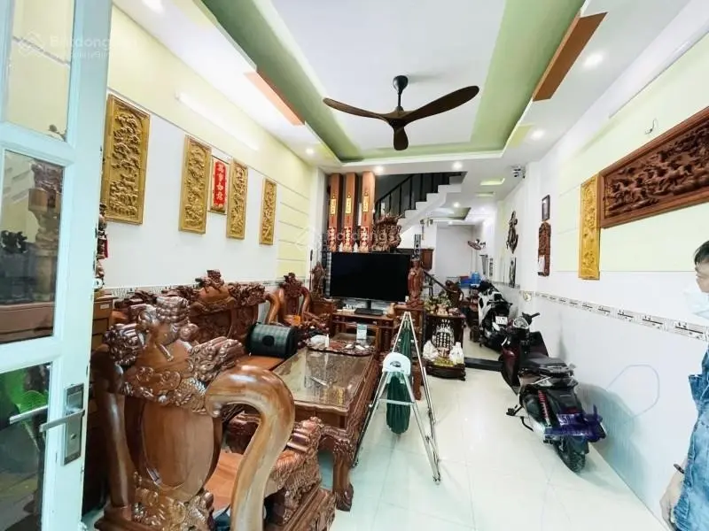 BÁN NHÀ HẺM 6M THÔNG LÊ VĂN QUỚI QUẬN BÌNH TÂN 62M2 5 TẦNG CHỈ HƠN 5 TỶ.