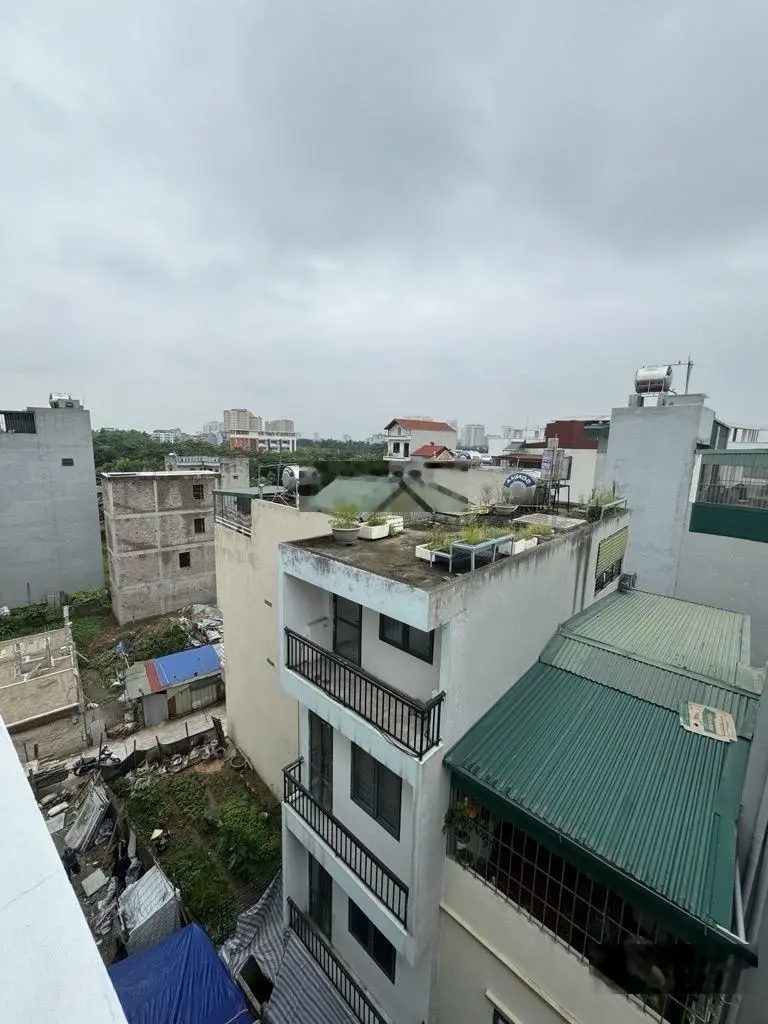 Nhà đẹp 5 tầng phúc lợi, 2 thoáng, gần ô tô tránh, giá 4.1 tỷ
