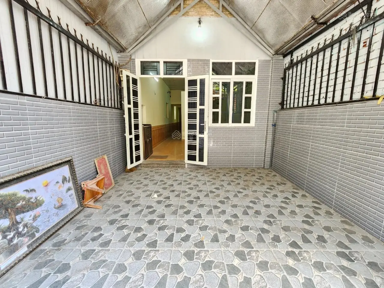 2 tỷ 750 bán nhà cấp 4 gác đúc sân thượng cách đường Cây Da 30m, P. Tân Bình, TP. Dĩ An