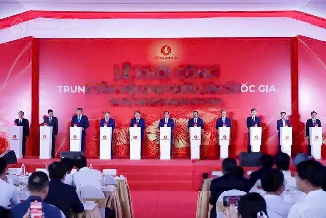 Bán lô đất khổ đẹp nhất nhì khu vực diện tích 133m2 tiền hậu 8m vuông đẹp sát bìa Vin Xuân Canh
