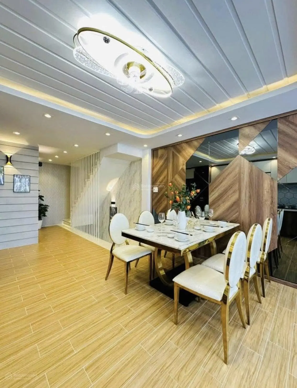 Chủ cần gấp căn nhà Tân Bình, tặng nội thất giá 2ty340 | 38,7m2 | đường Đông Hồ | sang tên liền