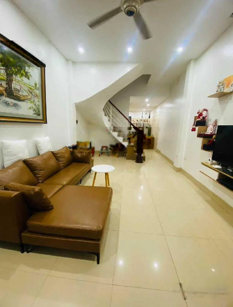 NHỈNH 8.5 TỶ - PHÂN LÔ Ô TÔ ĐỖ CỬA TÔ VĨNH DIỆN - TRUNG TÂM NGÃ TƯ SỞ - SỔ ĐỎ CHÍNH CHỦ