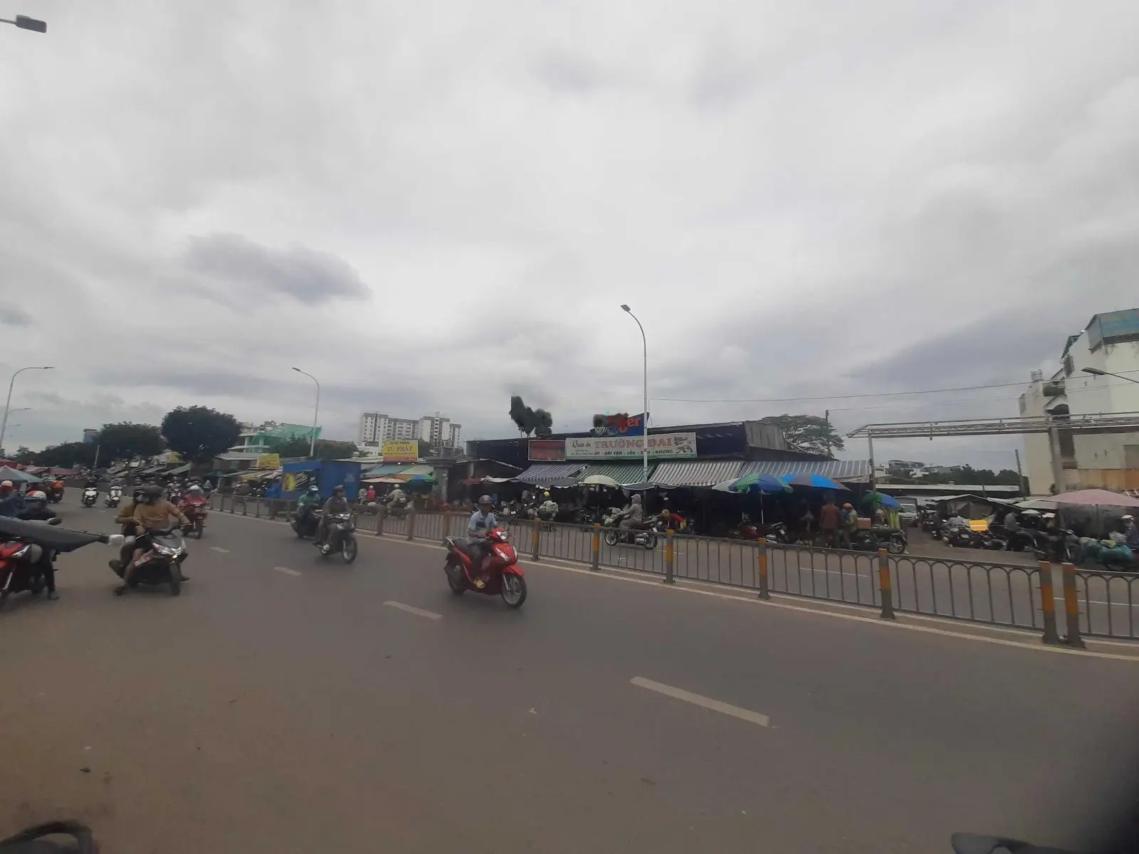 Hiếm - bán nhà xưởng mặt tiền - Quốc Lộ 1A ( Xa Lộ Đại Hàn) - 2634m2 ( 60 x 44) - 25 triệu/m2