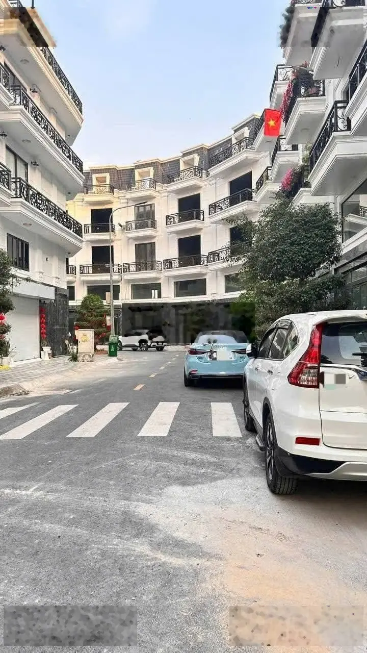 Cần bán gấp căn biệt thự 3 lầu siêu đẹp gần công viên nguyễn sỹ sách chỉ 10.5 tỷ