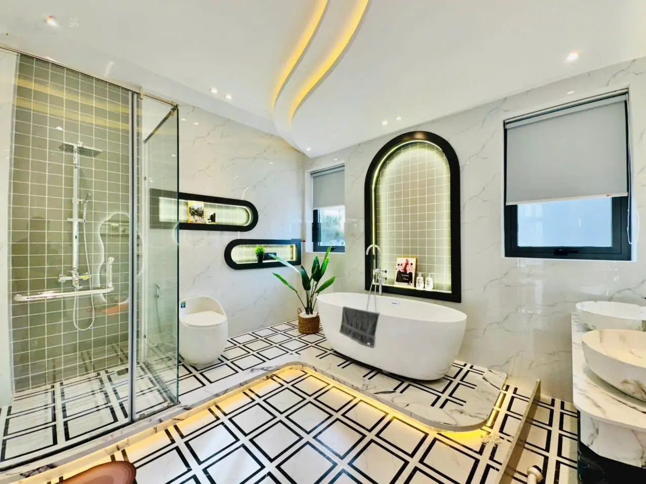 Bán gấp nhà 1 trệt 2 lầu, DT 72m2 đang cho thuê 21tr ngay P. Tăng Nhơn Phú A, Quận 9