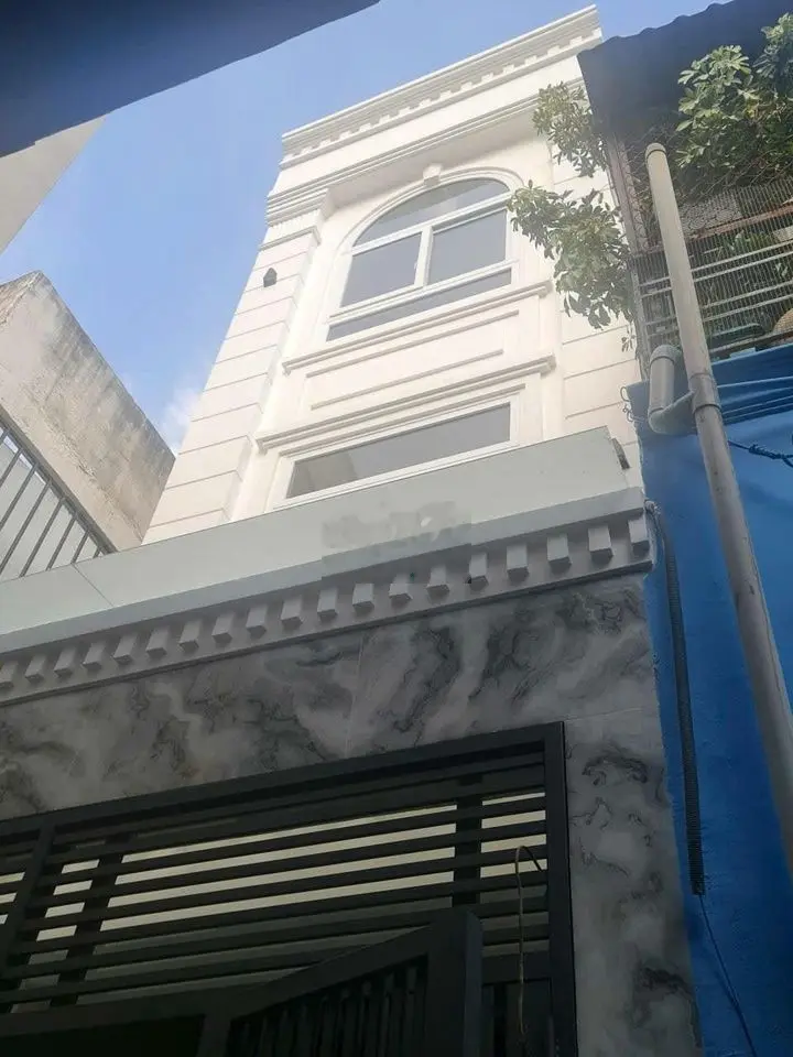 Nhà SHR mới xây - Trệt 2 Lầu | Sân Thượng - 3PN. Giá 2Tỷ180 TL