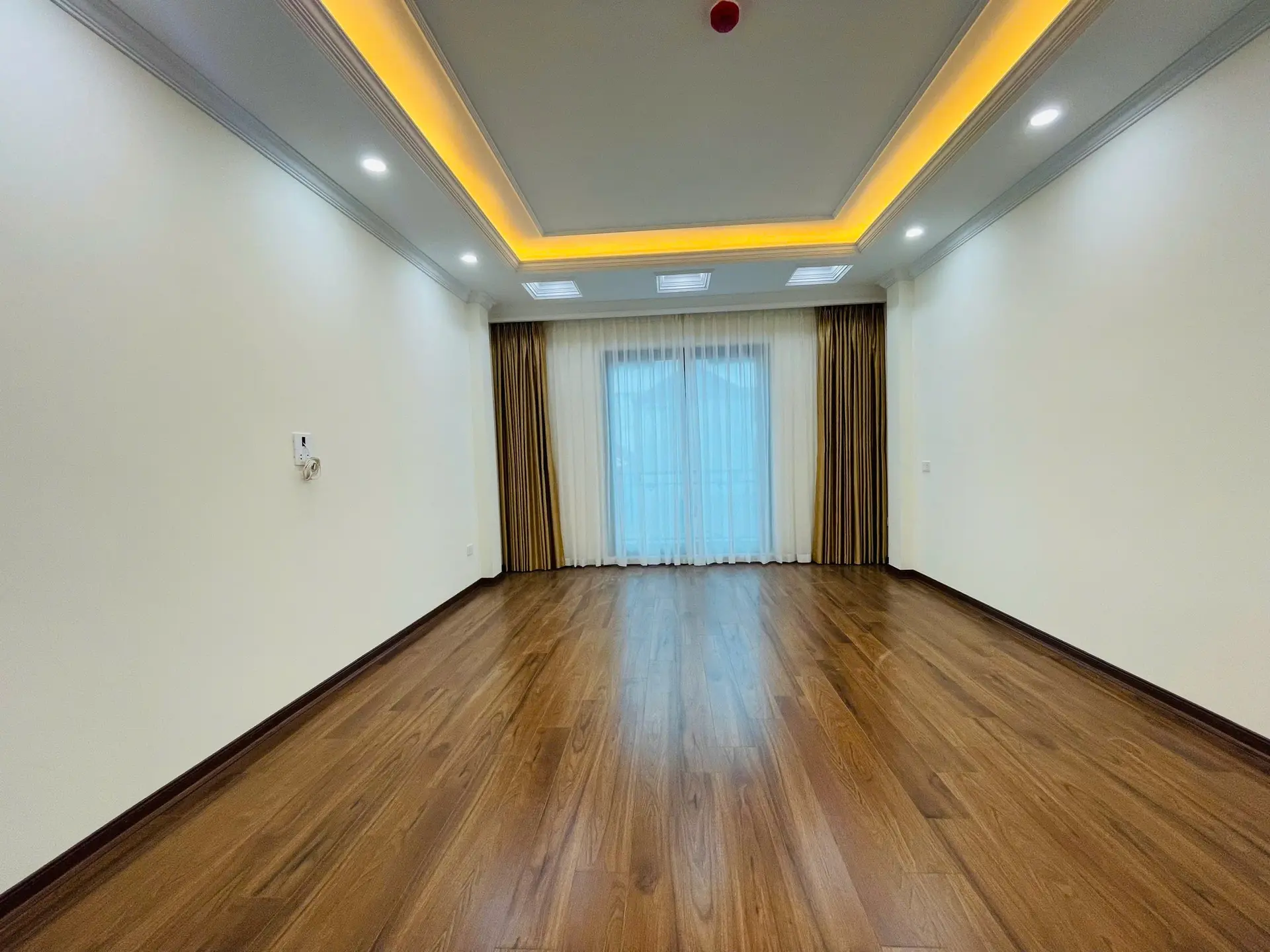 Nhà cực đẹp 70m2x8T thang máy. Phân lô - Ô tô vào nhà - cạnh KĐT Ciputra phố Xuân Đỉnh, Phú Thượng