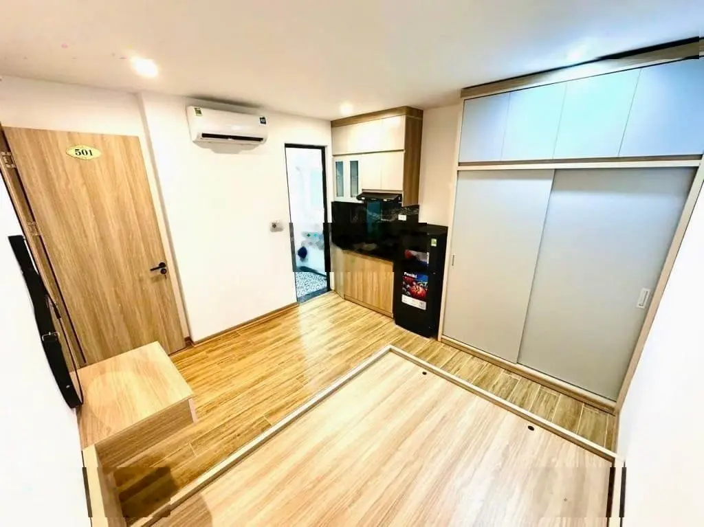 Bán tòa CCMN Xuân Phương 45m2 - ô tô đỗ cổng - thang máy - 6 tầng - 6,8 m mặt tiền - 9 phòng full
