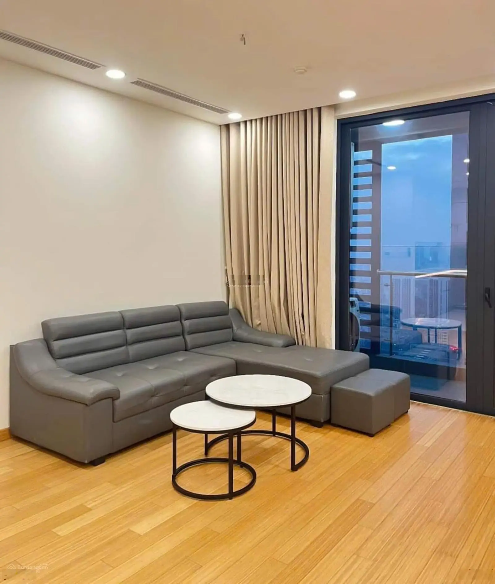 CHÍNH CHỦ BÁN CC BOOYOUNG CT7 - MỖ LAO - HÀ ĐÔNG. DT 100M 3 NGỦ. ĐẦY ĐỦ NỘI THẤT. GIÁ THẬT 4,9 TỶ
