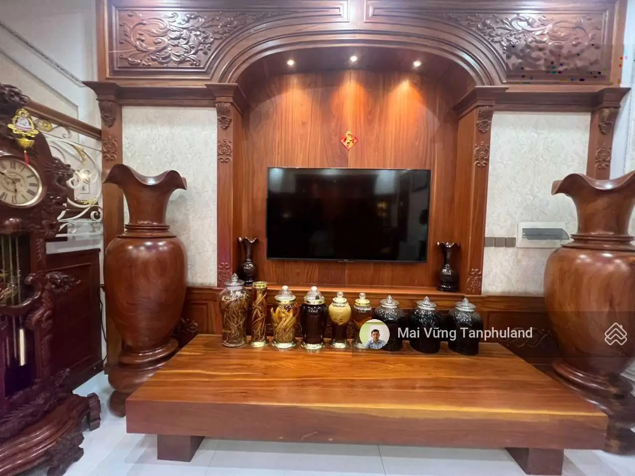 Bán căn biệt thự góc 2 mặt tiền đẹp - Phường Tân Quý, Quận Tân Phú (3 lầu + sân thượng)