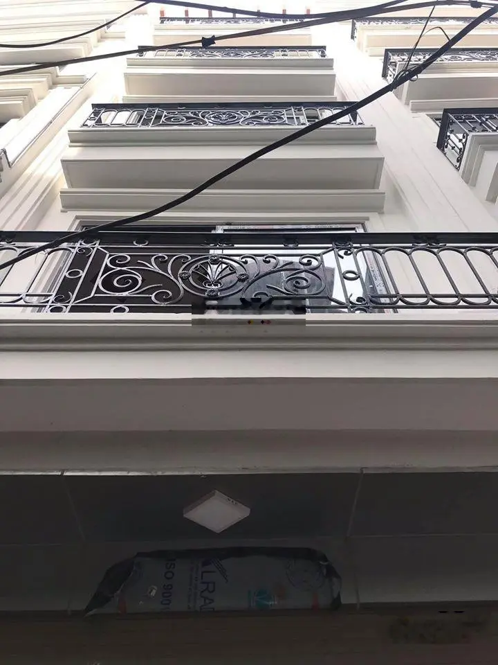 Đủ tiêu chí đẹp - rẻ - thoáng, hơn 6 tỷ sẵn căn 5t ngõ 4m, bãi gửi xe cạnh nhà, 40m ra Ngô Quyền-HĐ