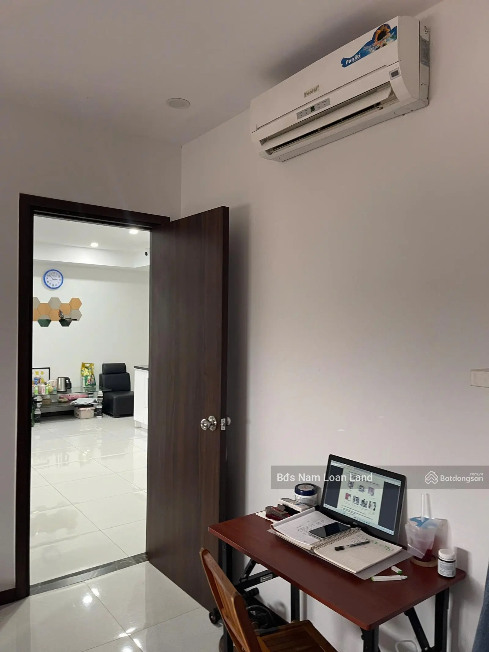 chính chủ anh zai bên nước ngoài cần bán gấp tháng 11
