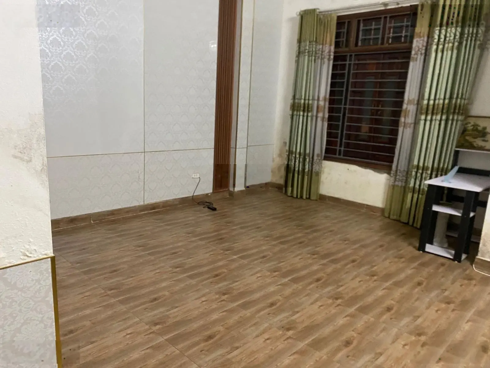 Bán nhà Quang Trung, Hà Đông 40m2, MT 4.2m, ô tô, gần trường, chợ hơn 5 tỷ. Giảm chào 500 tr