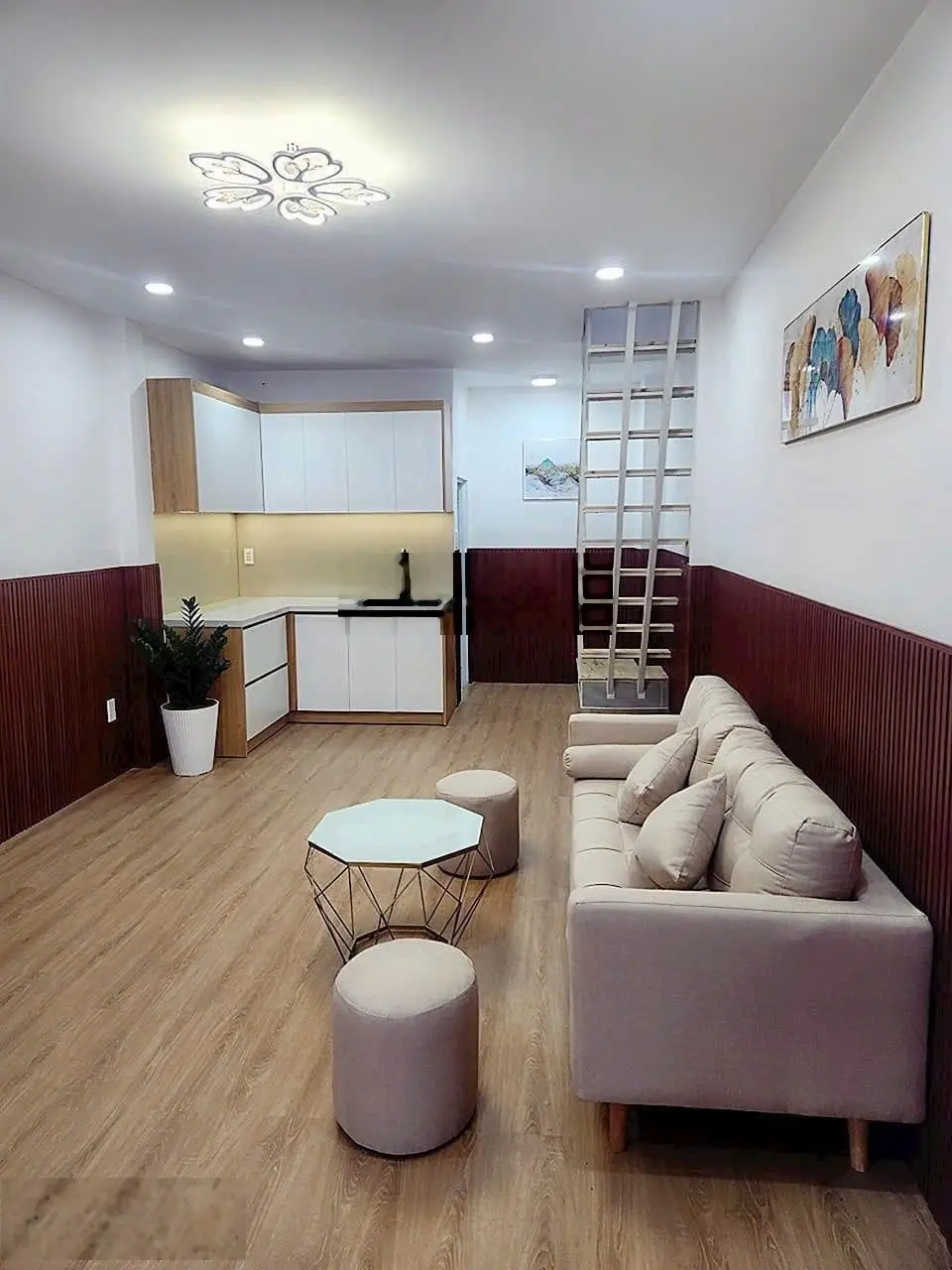 Bán nhà Bờ Bao Tân Thắng Dt 4* 11 nở hậu nhà đúc BTCT giá 3 tỷ680
