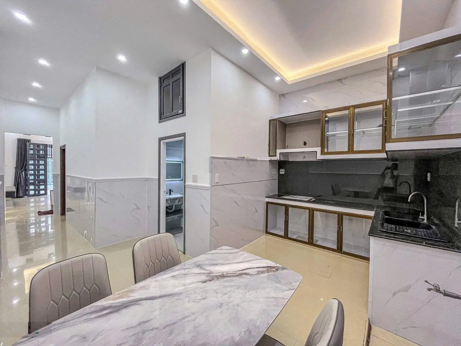 Siêu hiếm hẻm xe tải Bùi Đình Túy P. 24 Bình Thạnh 68m2 chỉ 6.35 tỷ. Ở hoặc kinh doanh đều tốt