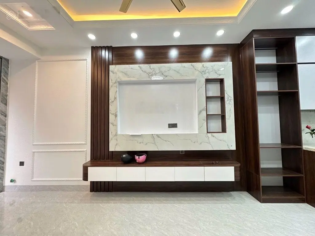 Bán nhà mới ngõ 26 Tư Đình 35m2 ô tô đỗ cửa thiết kế cực đẹp giá chỉ nhỉnh 6 tỷ