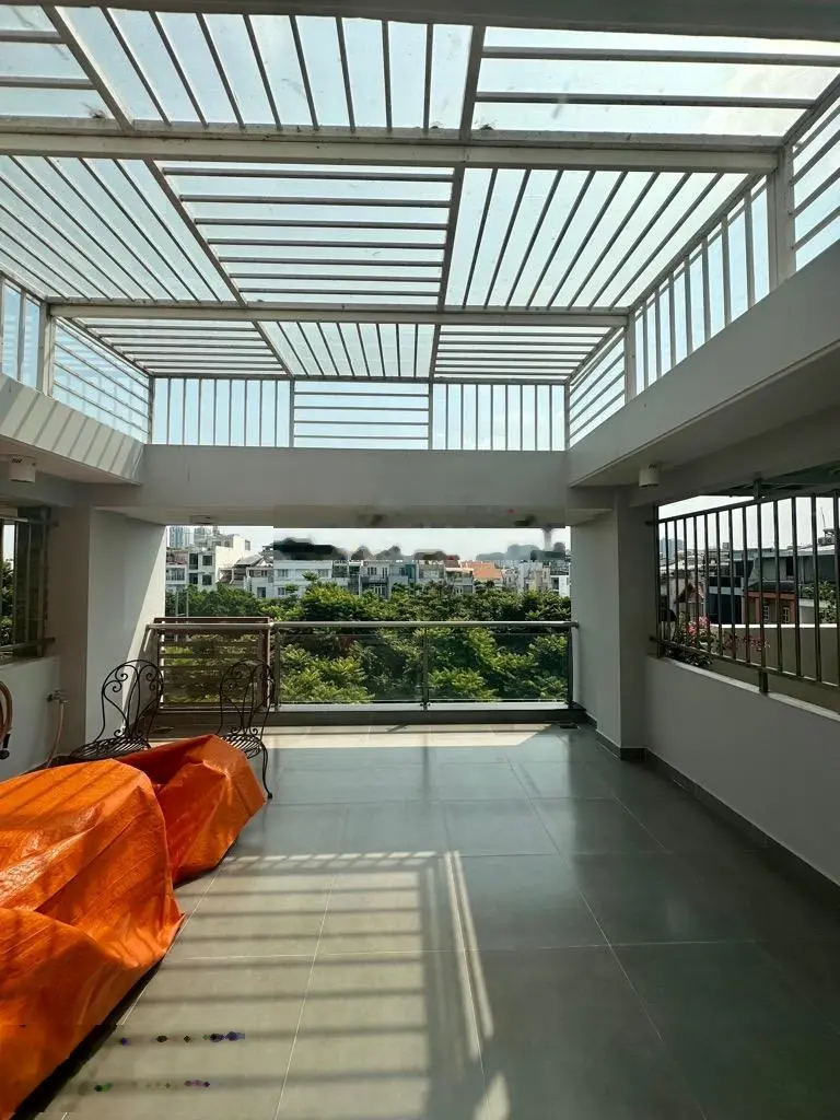 Mặt tiền đường số 7 - khu vip trung sơn - nhà 5 tầng mới đẹp lung linh - xe hơi ngủ trong nhà
