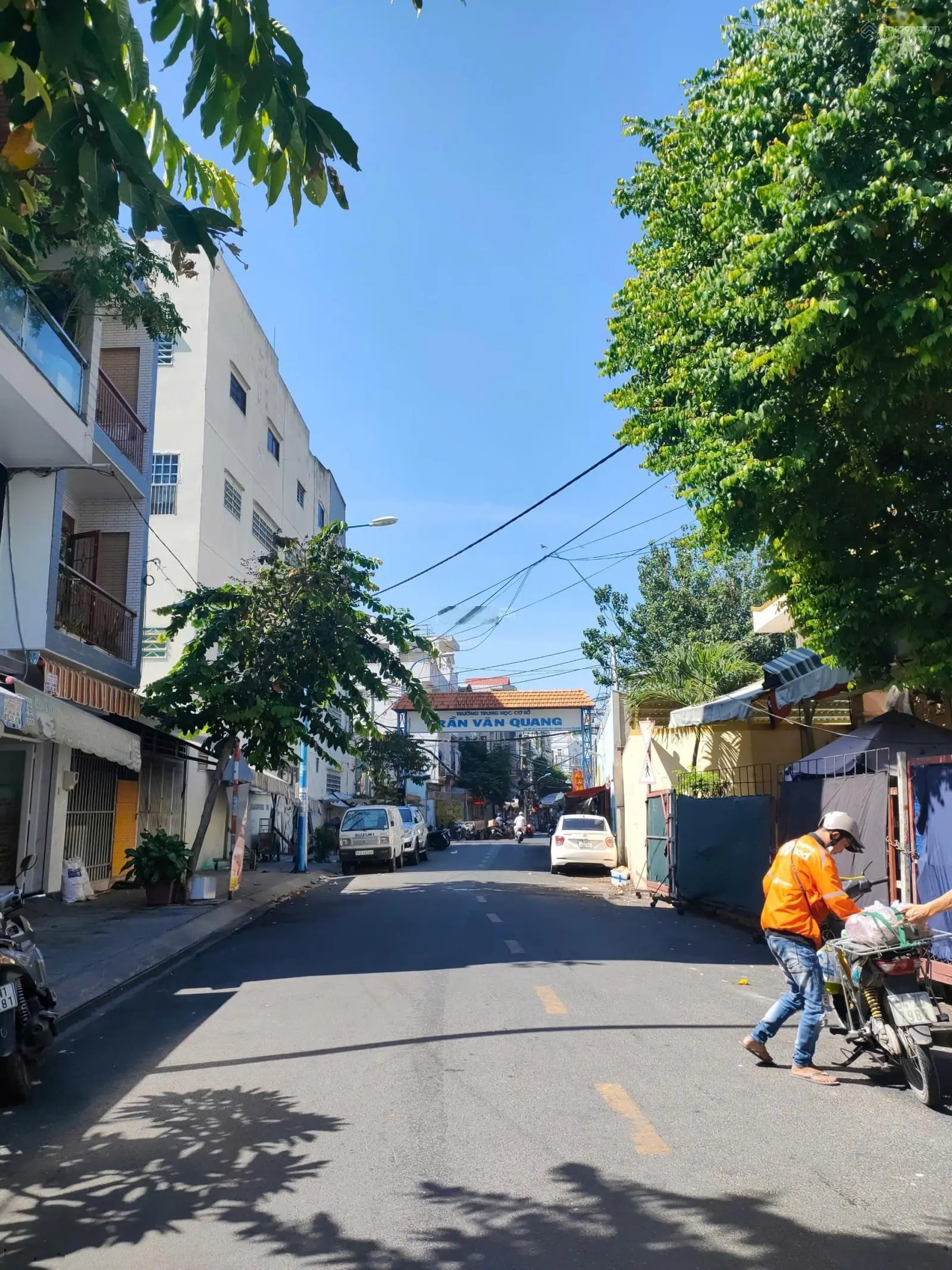Xe hơi vào nhà - 120m2 - vỉa hè 3m - Tân Bình giáp Q10 - giá 13,5 tỷ còn TL