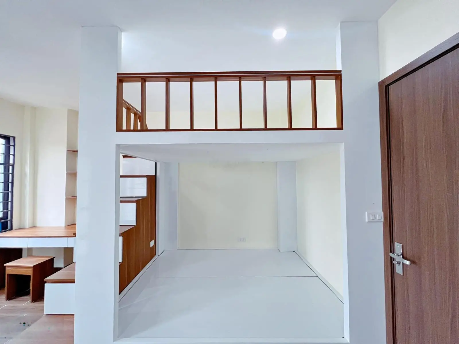 Hợp lý! Tòa CHDV Vũ Trọng Phụng 70.8m2*7T thang máy 25 phòng KK, đủ PCCC, gần phố, dòng tiền 7%/năm