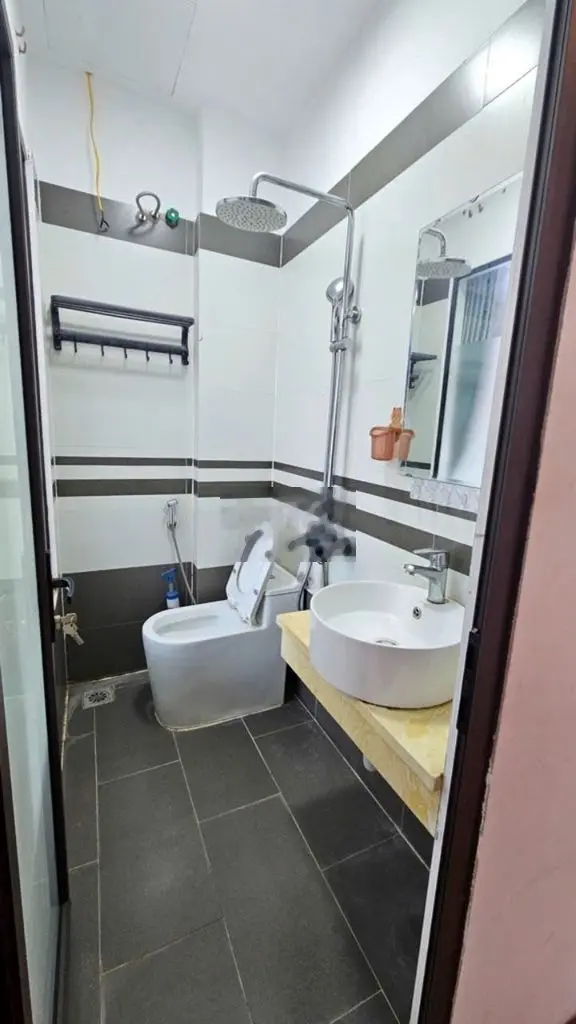 Ngõ Quỳnh – Trung tâm Hai Bà Trưng - 32m2 4T 5 ngủ - 30m ra oto