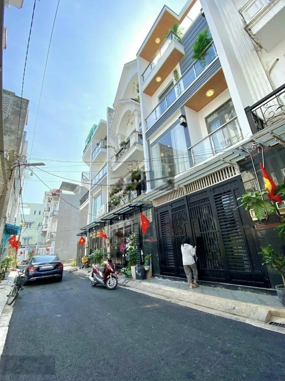 Bán nhà HXH 1979 Huỳnh Tấn Phát , thị trấn Nhà Bè gần cầu Phú Xuân ngay Q7. Giá: 6.5 tỷ DT: 5x10m